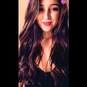 Meet your Posher, Karina